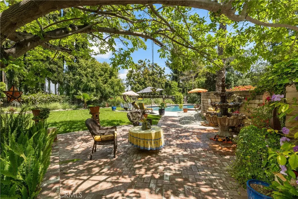 North Tustin, CA 92705,9845 Brentwood DR