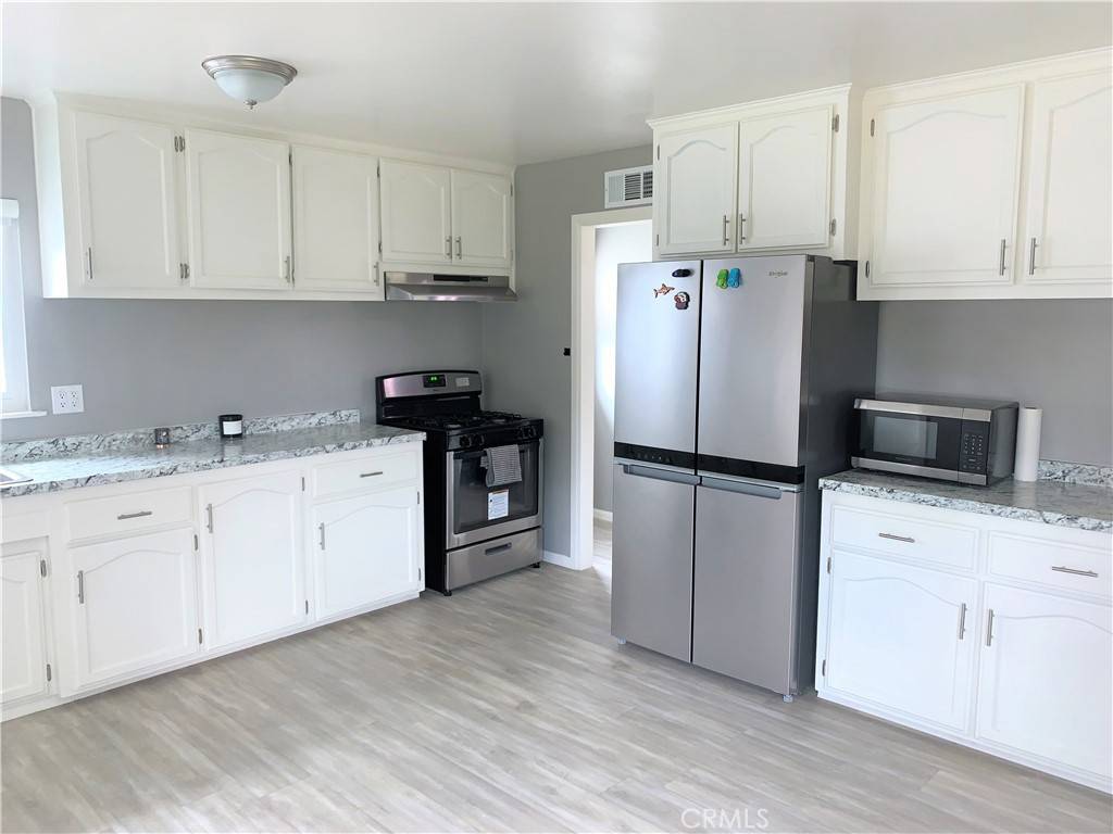 Riverside, CA 92503,5608 Wohlstetter ST