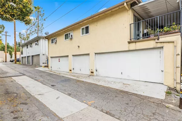 Anaheim, CA 92807,102 N Merrimac DR