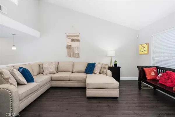 Brea, CA 92821,332 Sage CT