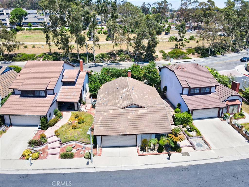 Fullerton, CA 92833,2170 Baywood DR