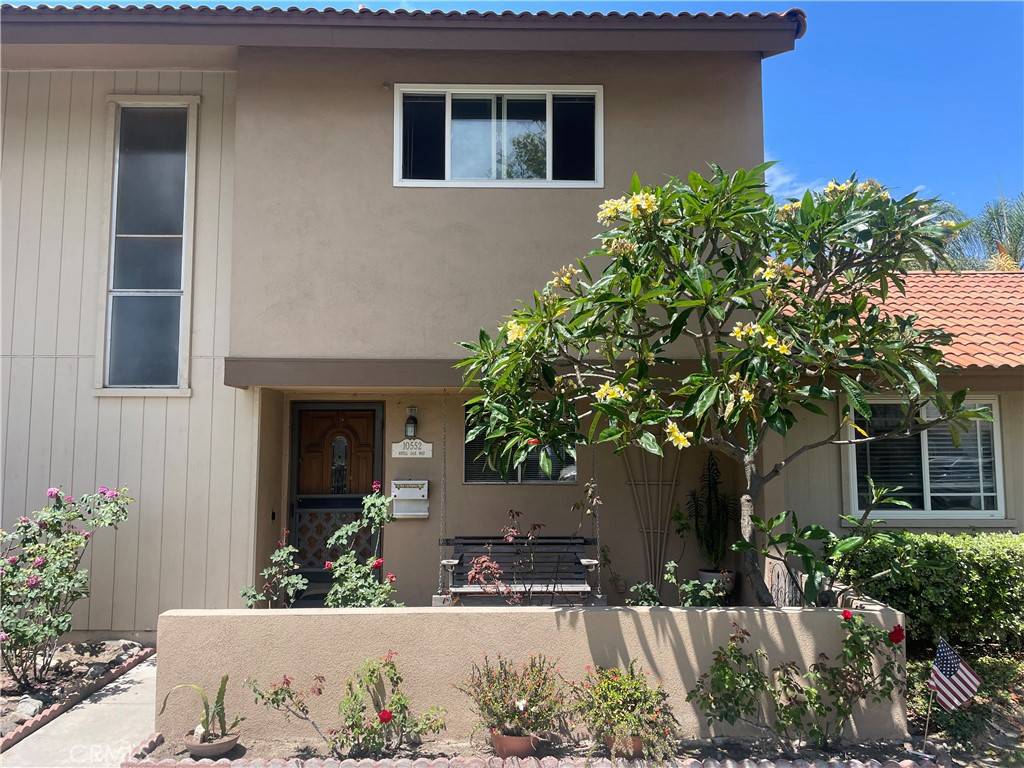 10552 Royal Oak WAY, Stanton, CA 90680