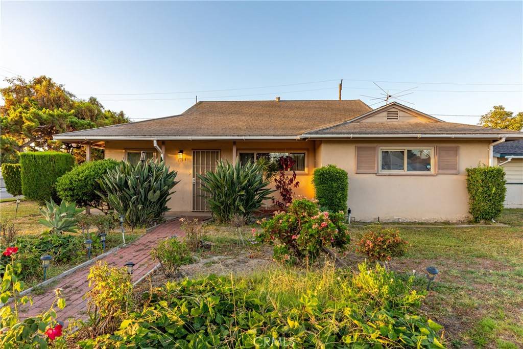 1168 W South St, Anaheim, CA 92802