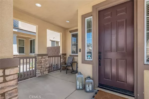 Eastvale, CA 92880,14542 Symphony DR