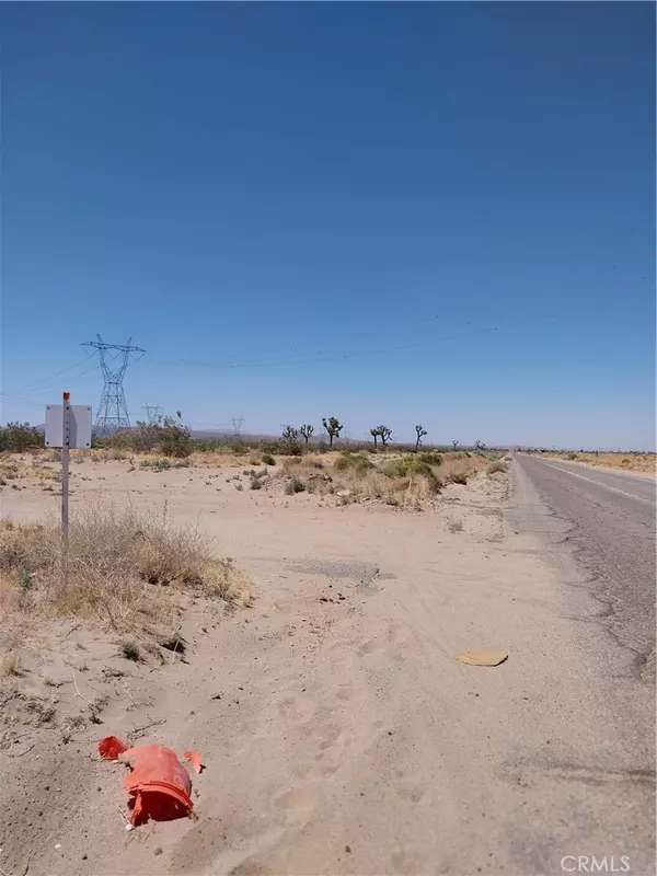 Adelanto, CA 92301,888 Koala RD