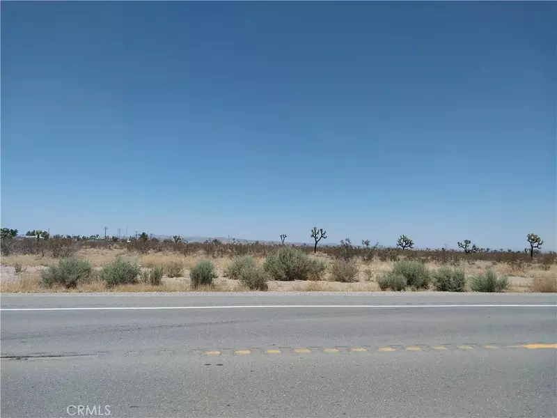 5900 PALMDALE RD, Adelanto, CA 92371