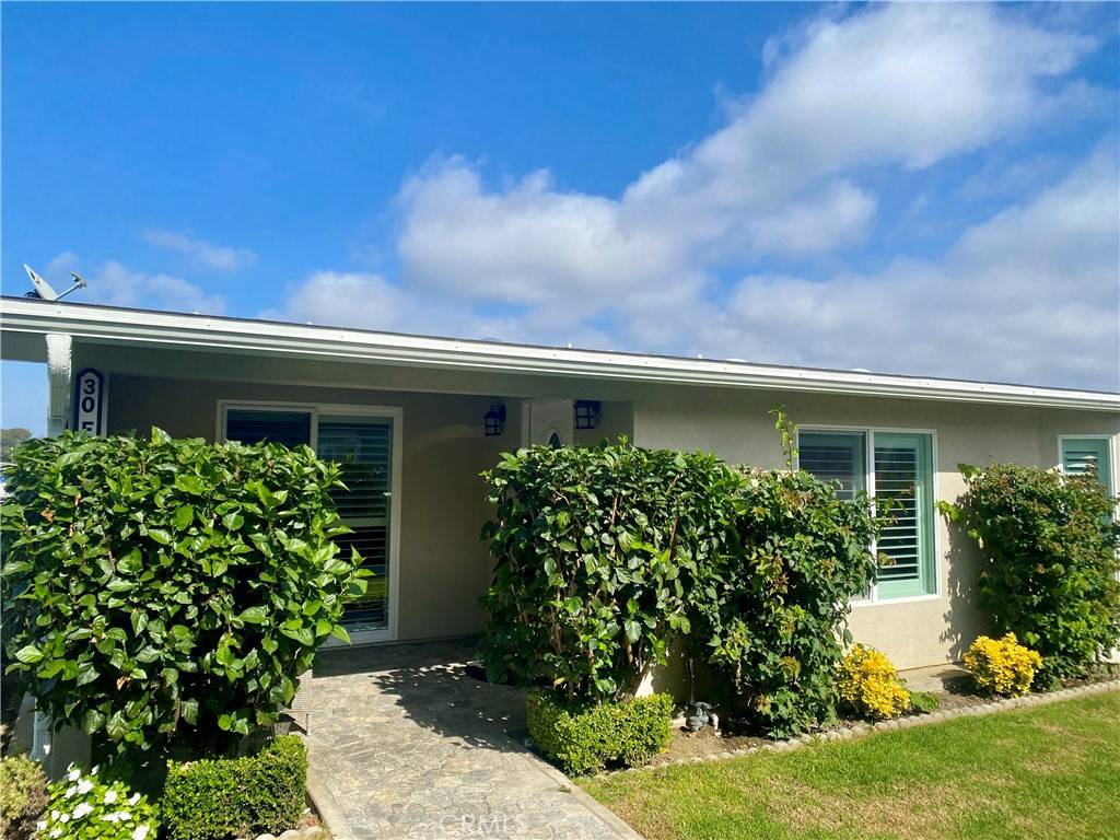 1462 Merion Way, M2-30F, Seal Beach, CA 90740