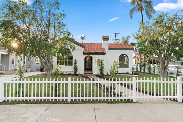 1104 S Van Ness AVE, Santa Ana, CA 92707