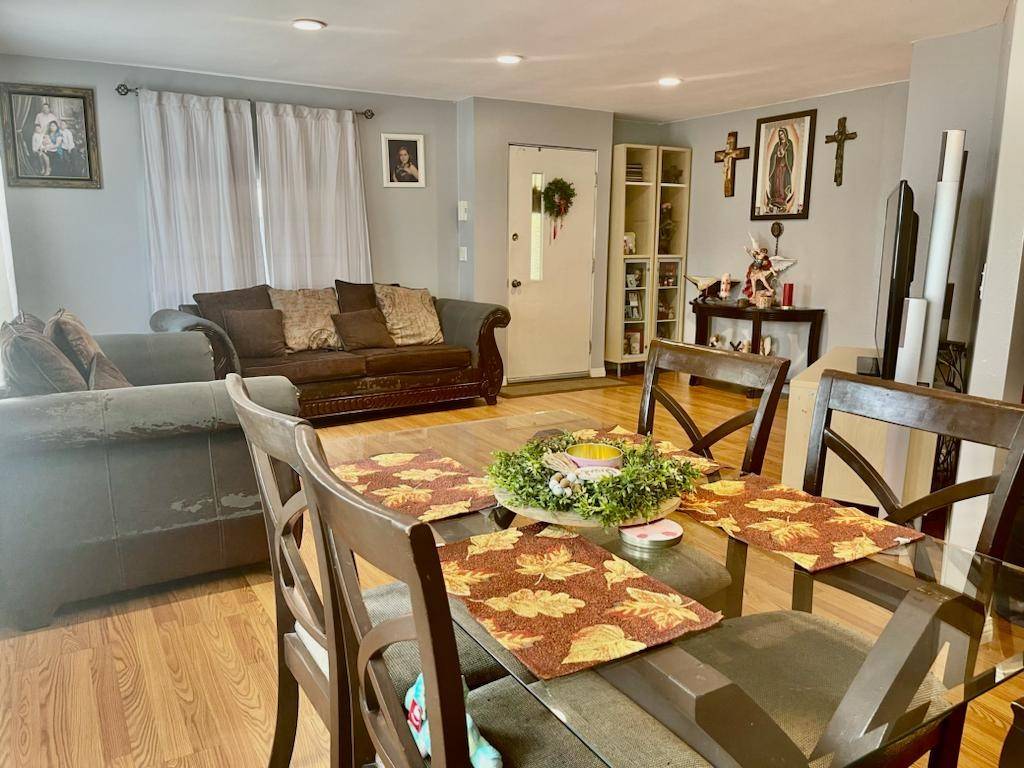 Riverside, CA 92509,6130 Camino Real #13