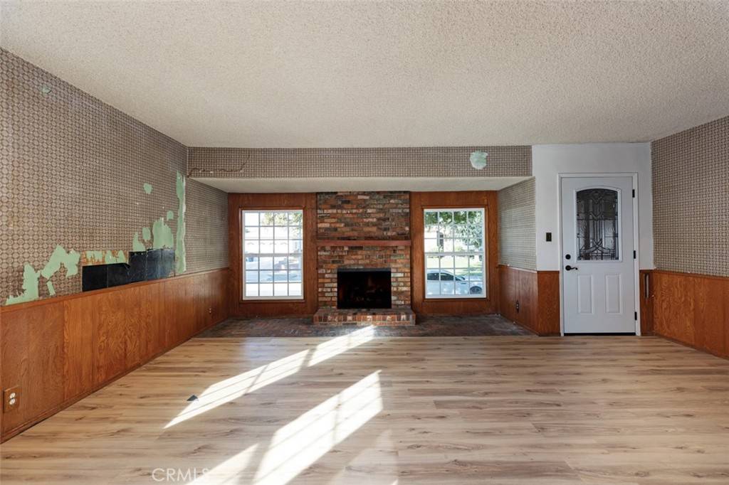 Lakewood, CA 90712,3312 Yearling ST