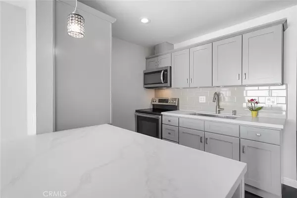 Placentia, CA 92870,944 Eastwind DR