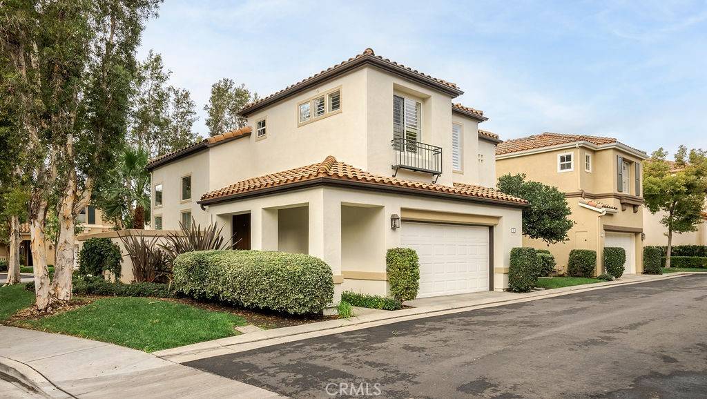 1 Del Sonterra, Irvine, CA 92606