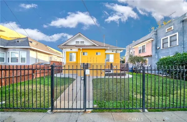 1718 S New England ST, Los Angeles, CA 90006