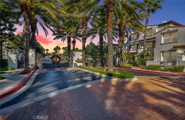 65 Walter WAY, Buena Park, CA 90621