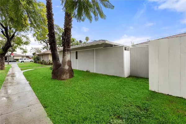 1520 W Juno AVE, Anaheim, CA 92802