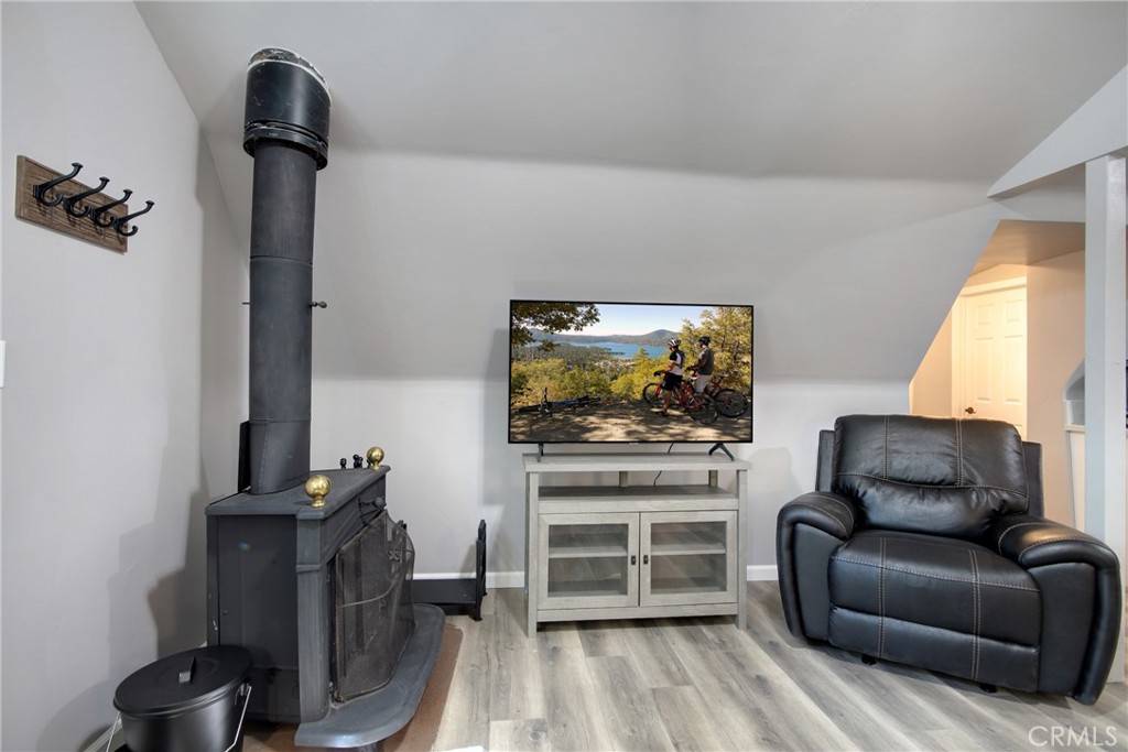 Big Bear Lake, CA 92315,745 Eureka DR