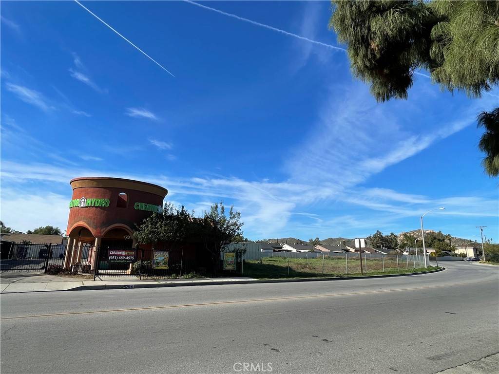 5754 Tilton AVE, Riverside, CA 92509