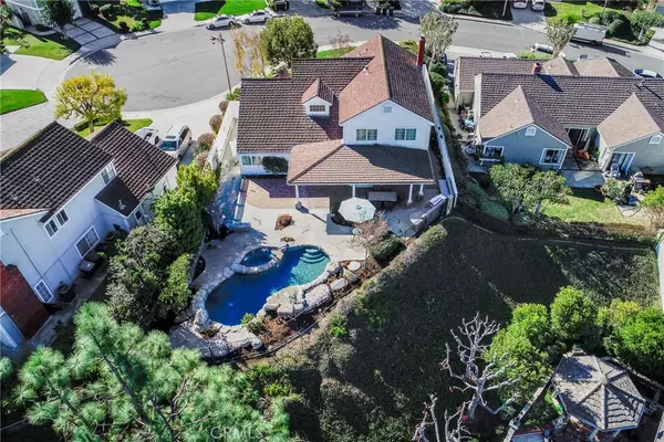 Anaheim Hills, CA 92807,560 S Weymouth CT