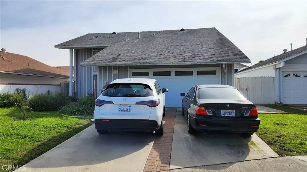 Santa Ana, CA 92707,618 Orion AVE