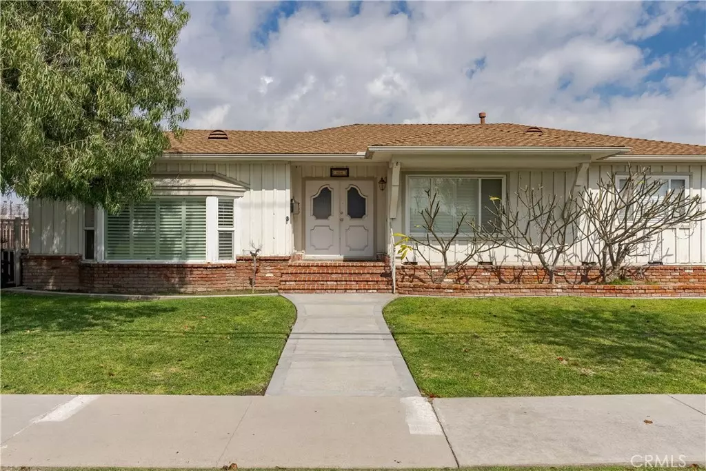 Bellflower, CA 90706,10035 Cedar ST