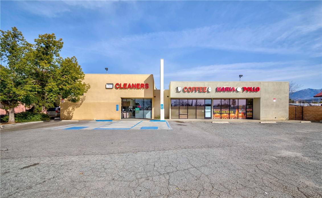 Yucaipa, CA 92399,34112 County Line RD