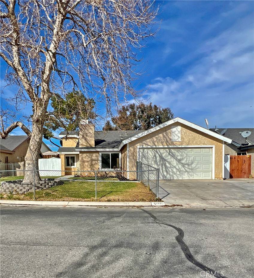 9130 Ashwood CT, Hesperia, CA 92344