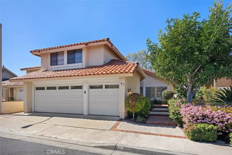 7 Castillo, Irvine, CA 92620