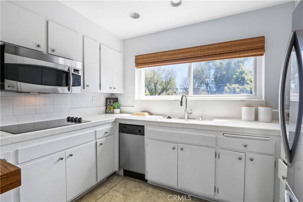 Long Beach, CA 90815,5140 E Atherton ST #14