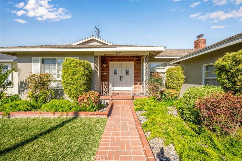 Long Beach, CA 90808,3027 Ladoga AVE