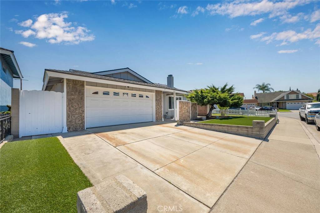 La Palma, CA 90623,7822 Nancy CIR