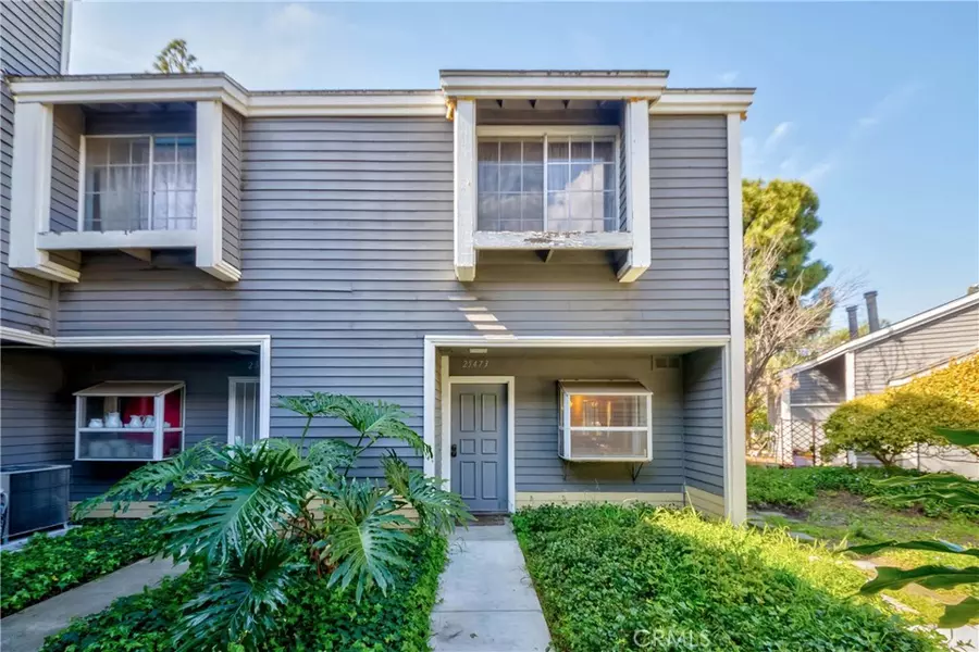 25473 Pine Creek LN, Wilmington, CA 90744