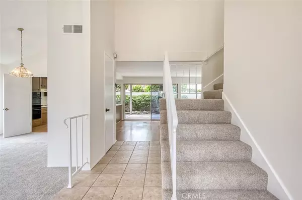 Santa Ana, CA 92707,3829 S Sycamore ST