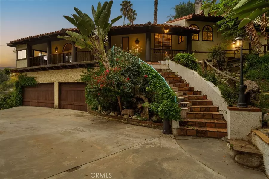 1333 N Cypress ST, La Habra Heights, CA 90631