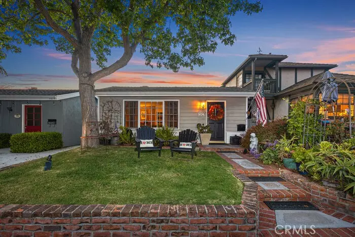 Corona Del Mar, CA 92625,707 Orchid AVE