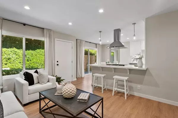 Anaheim, CA 92807,5499 E. Willow Woods #87