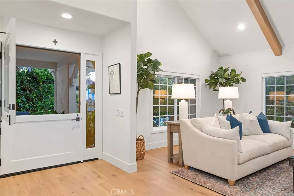 Laguna Niguel, CA 92677,28192 Bluebell DR