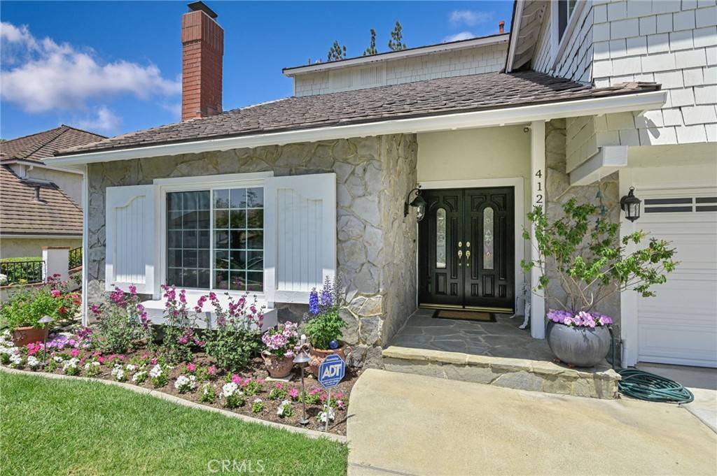 Yorba Linda, CA 92886,4123 PEPPER AVE