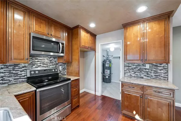 Anaheim, CA 92807,5448 E Candlewood CIR #17