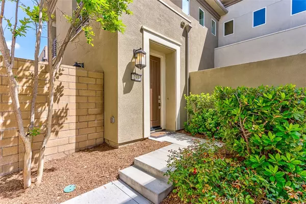 Irvine, CA 92618,233 Cultivate
