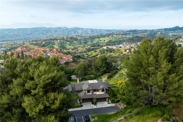 Anaheim Hills, CA 92807,6236 E Coral CIR