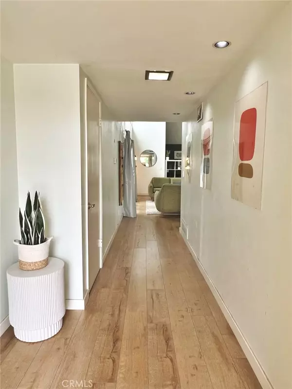 Placentia, CA 92870,1114 Naples AVE