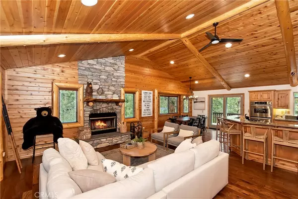 Big Bear City, CA 92314,1010 Heritage TRL