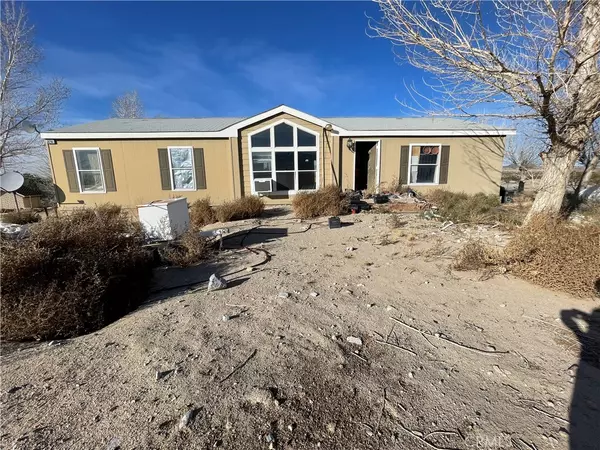39290 Furst ST, Lucerne Valley, CA 92356