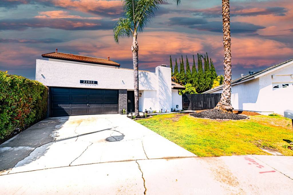 22802 El Vaquero, Mission Viejo, CA 92691