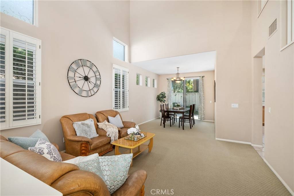Tustin, CA 92782,12874 Maxwell DR