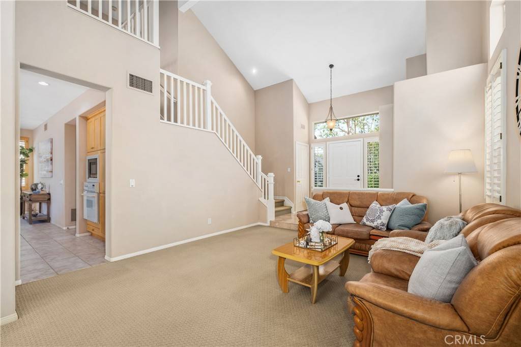 Tustin, CA 92782,12874 Maxwell DR