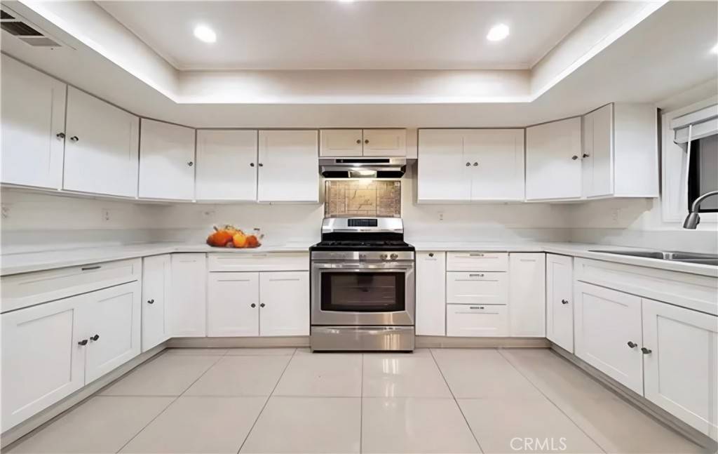 13431 Woodwind CT #8,  Westminster,  CA 92683