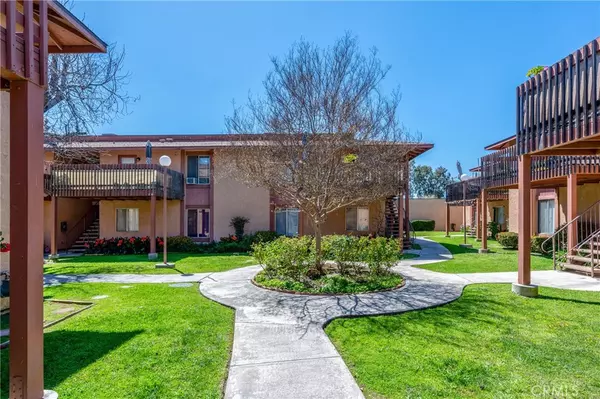 Pico Rivera, CA 90660,5905 Rosemead BLVD #15