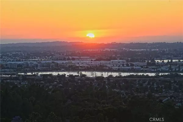 Anaheim, CA 92807,550 S Londerry LN