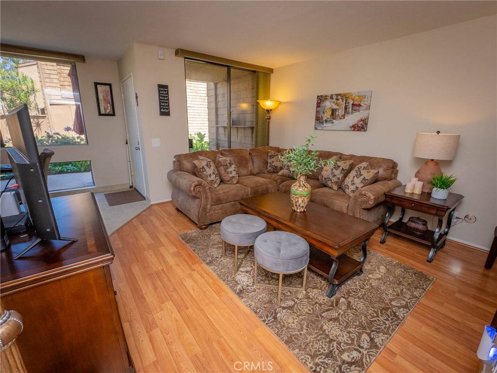 1675 W Lambert RD #H (20), La Habra, CA 90631